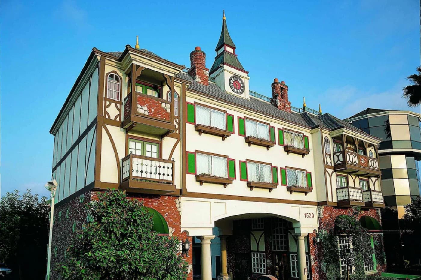 Camelot Inn Anaheim Scooter Rentals